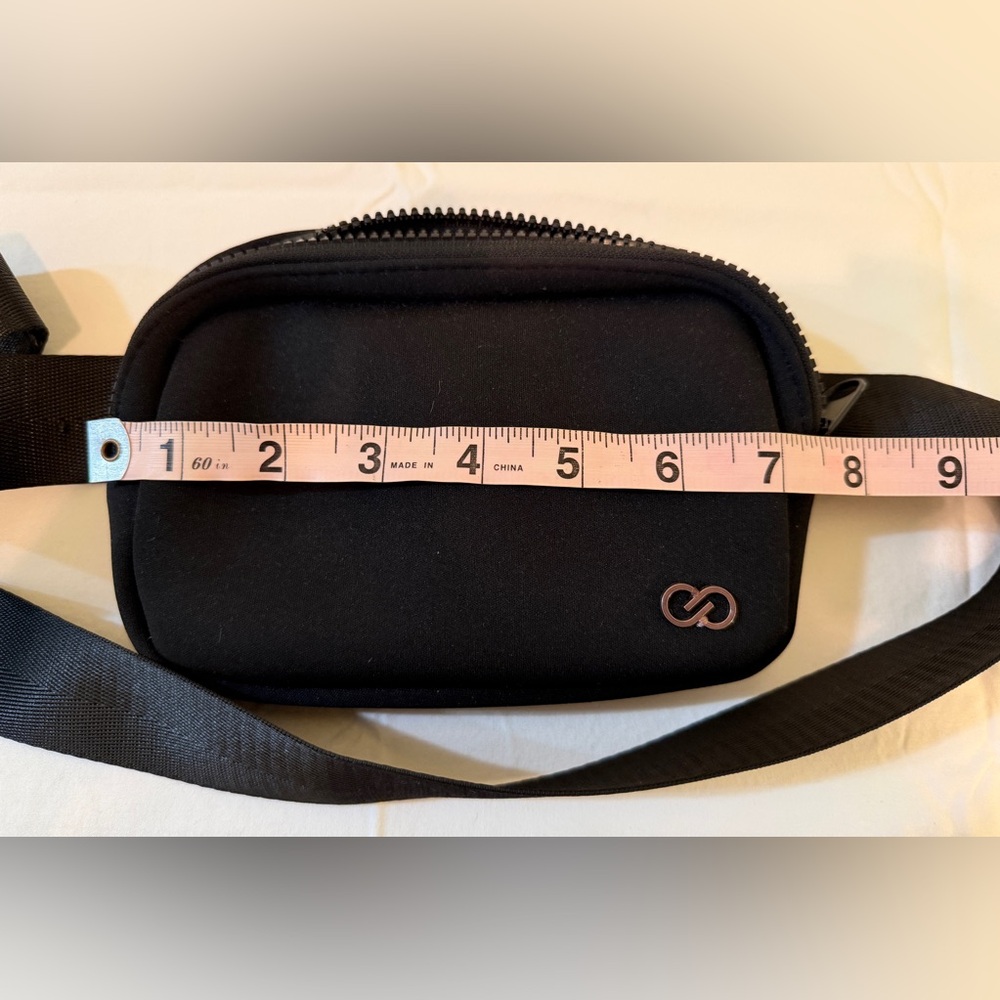NWOT Calia Brand Neoprene Black Belt Bag. - Picture 6 of 7